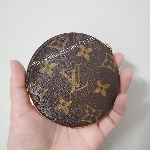 RARE Authentic LV Monogram Round Coin Purse - Picture 4 of 8